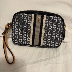 Tory Burch Black and Cream Wristlet